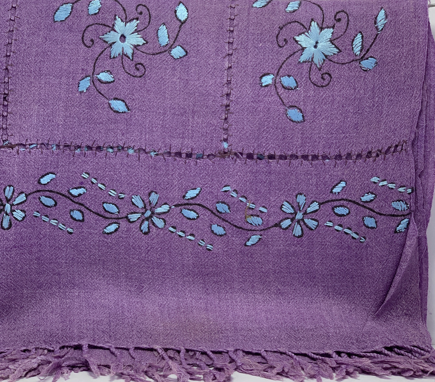 Jamuni Bahar – Light Purple Swati Islampur Shawl